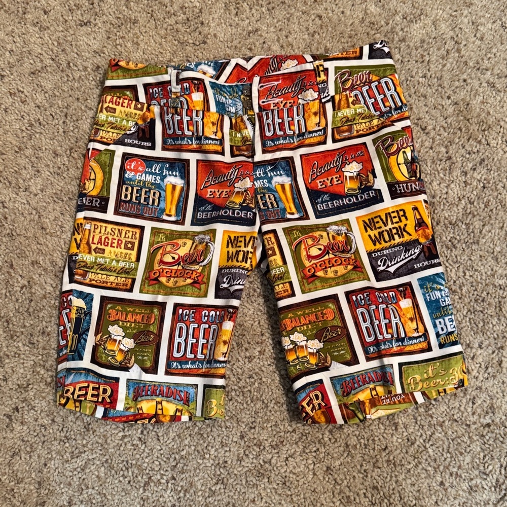 Loudmouth Ladies Golf Shorts, BEER,women's size 2. Like new w/out tags, worn 1x.